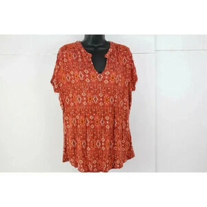 Ladies Top. Green, Brown, And Beige. Size L.